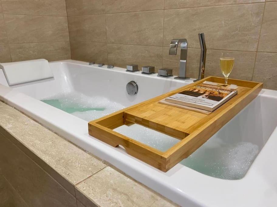 Zen Home ปารีส ภายนอก รูปภาพ